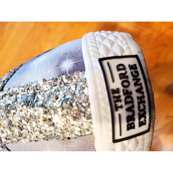 The Bradford Exchange Silver Sparkle Marilyn Monroe Sneakers Size 8 - Picture 10 of 11